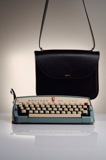 Коричнева шкіряна сумка Box